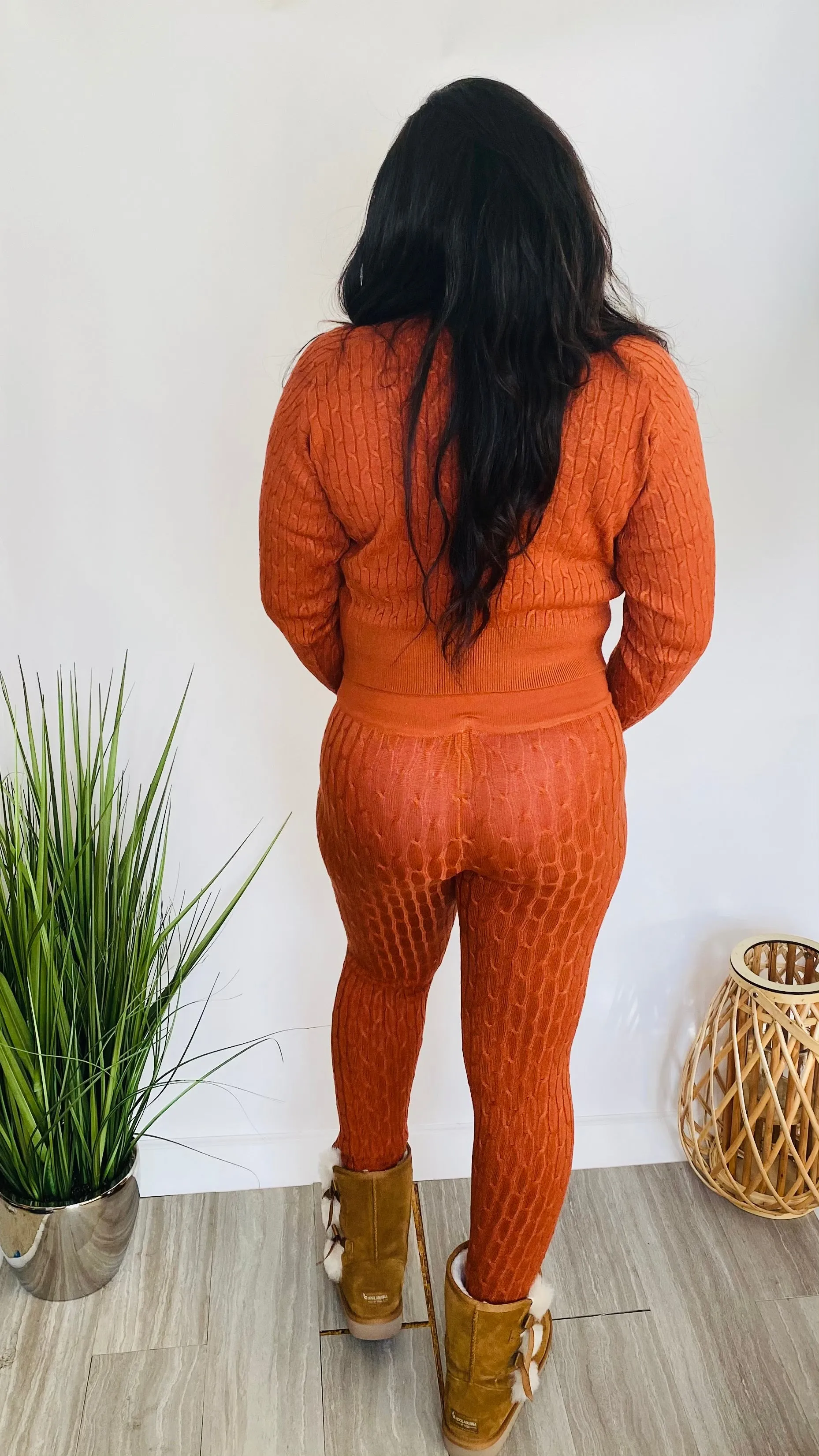 Cozy Queen knit sweater set (rust)
