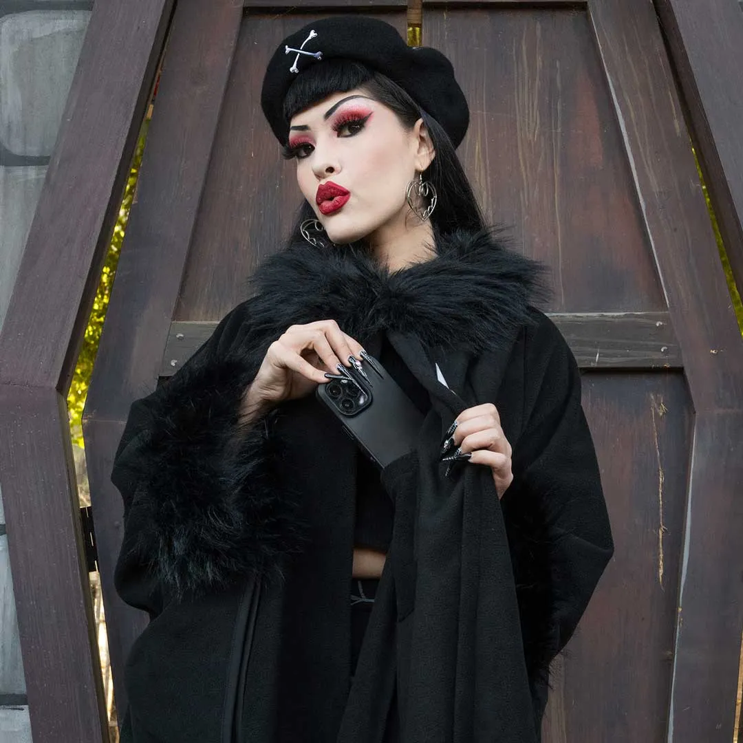 Glamour Ghoul Web Cape Black Fur
