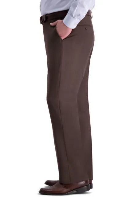 Haggar Mens Classic fit Dress Pants 48 / 32 Brown Solid Stretch