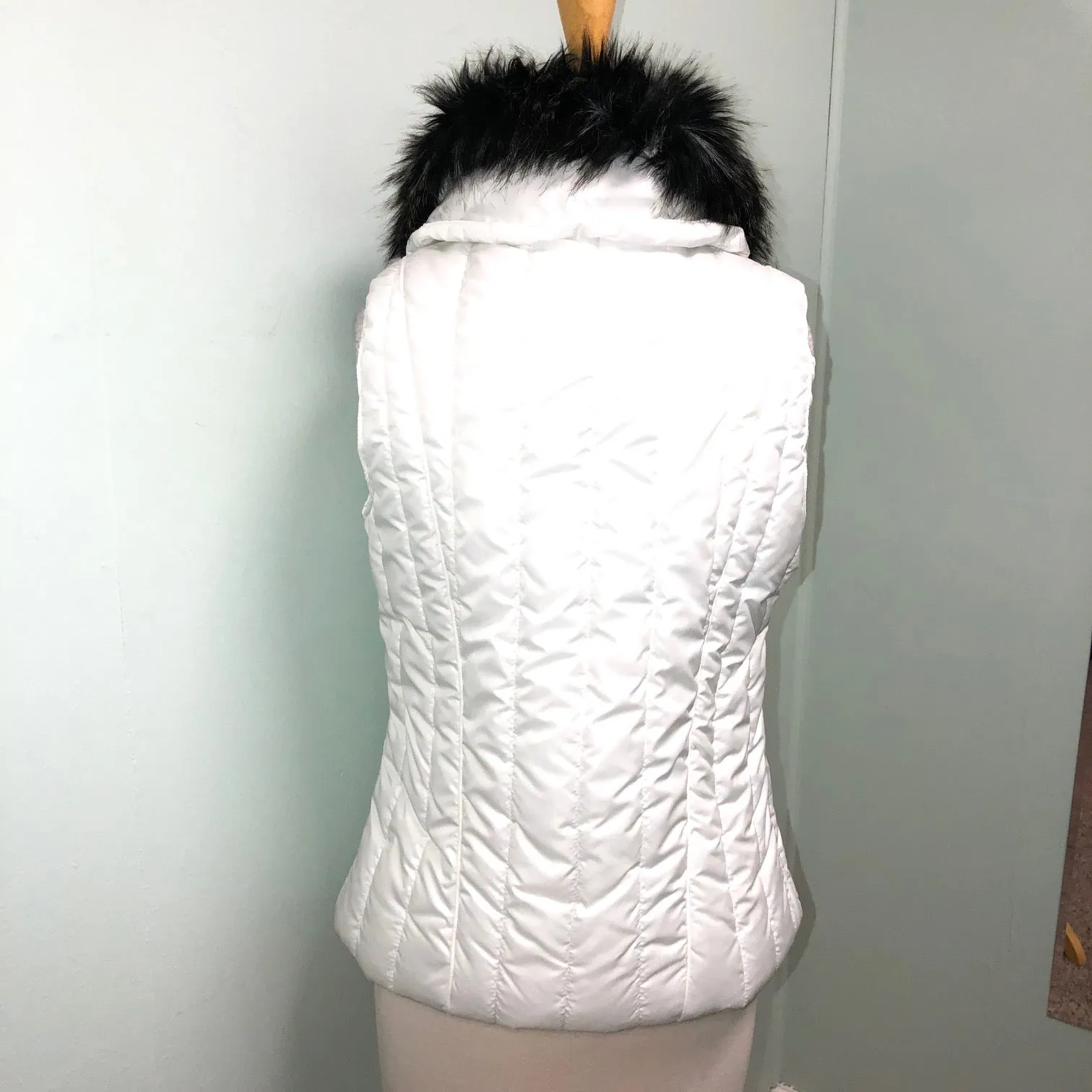 Parkhurst Lightweight Vest with detachable fur collar, S M L